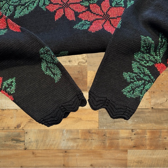 Vintage Holiday Time Poinsettia Christmas Sweater Black Metallic Small Y2K - Picture 4 of 9